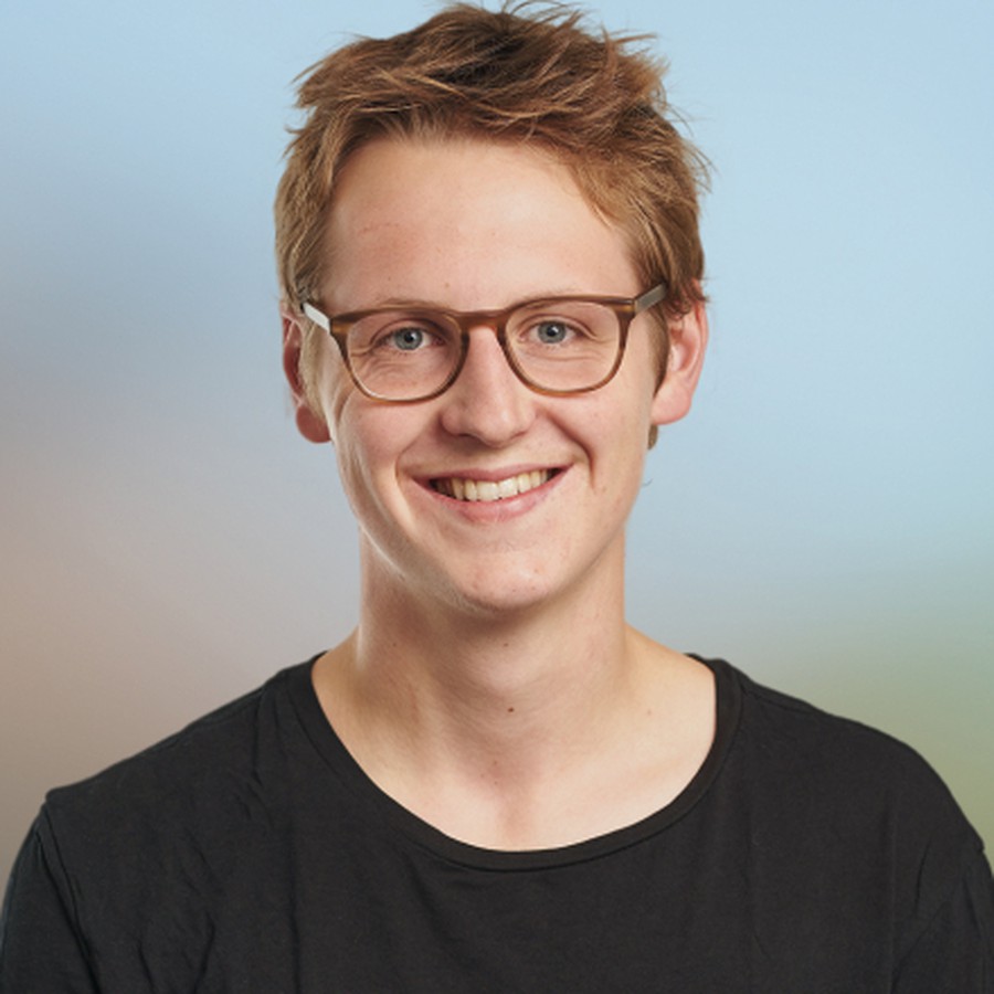 Nicola Siegrist (er) Nicola Siegrist (er)